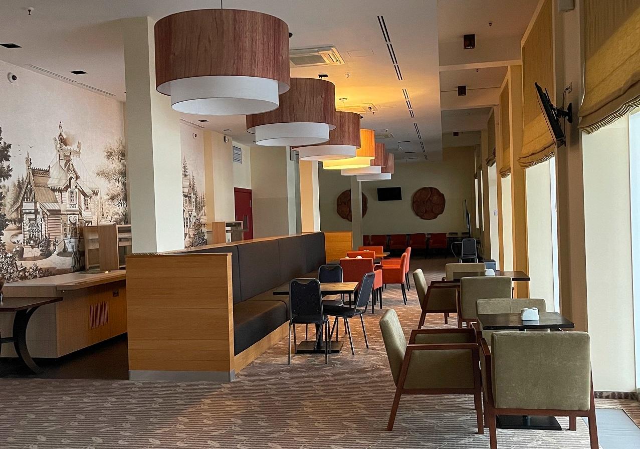 azim-lounge